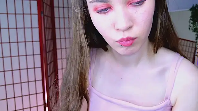 SilentLily's cam snapshot