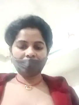 JULEE-740's cam snapshot