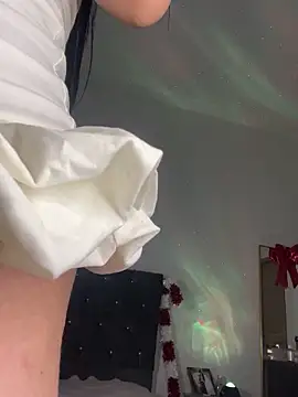 AuroraFiore's cam snapshot