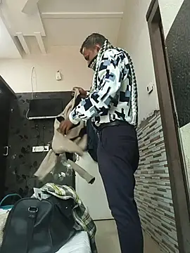 vardh033's cam snapshot