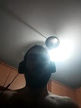 skrigul12's cam snapshot