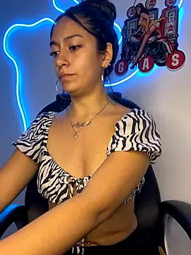 Alaska_euphoria's cam snapshot