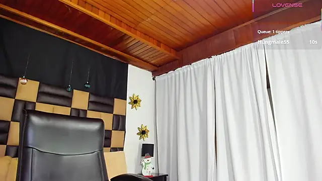 BarbieKano live sex cam