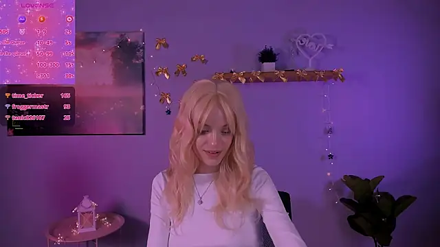 mia_starrr_'s cam snapshot