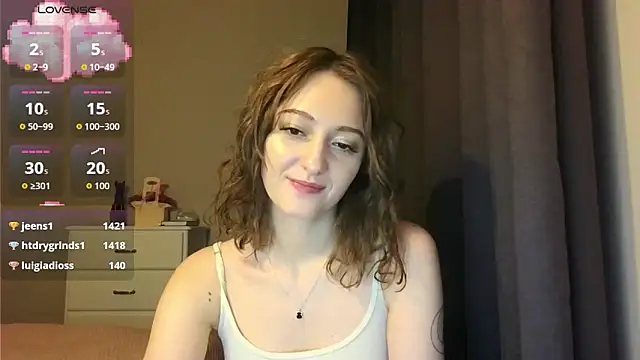 white_liillyy's cam snapshot