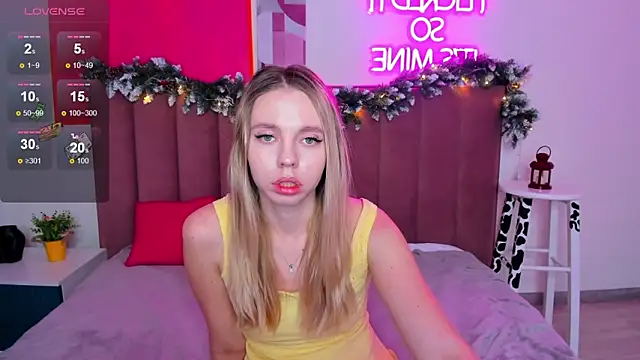 TessaAdorable's cam snapshot