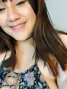 ItsNaiixa's cam snapshot