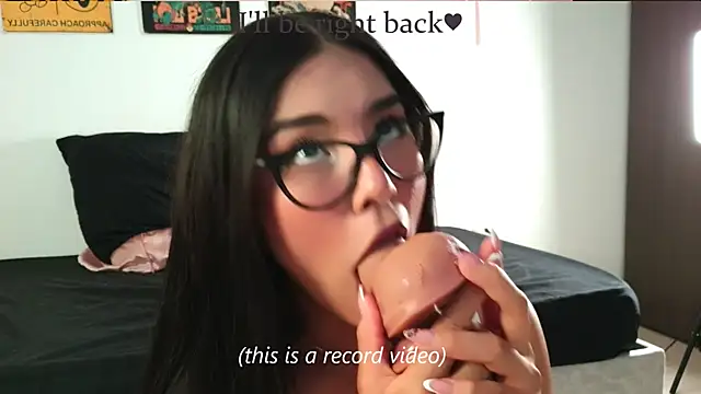 Aurorabeck_'s cam snapshot