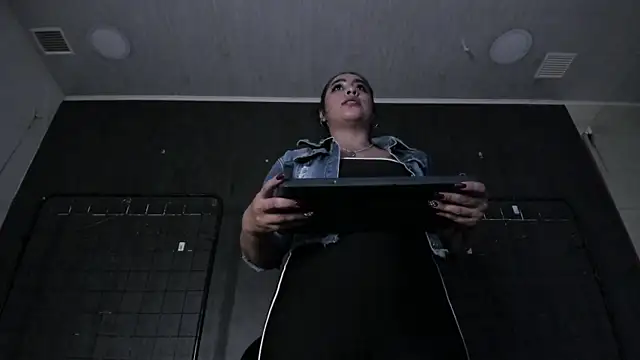 Carolina_Arias's cam snapshot