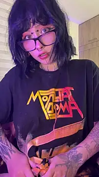 AryRousse's cam snapshot