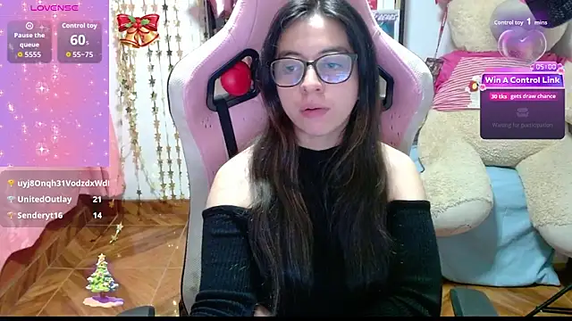 Maggie_Fox3's cam snapshot