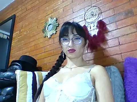 a_miss's cam snapshot