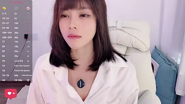 peachy_kiss's cam snapshot