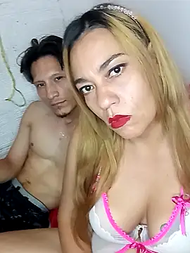 xXAndreyAndMariaXx's cam snapshot