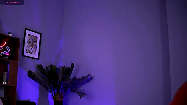 ElysiaKiss's cam snapshot