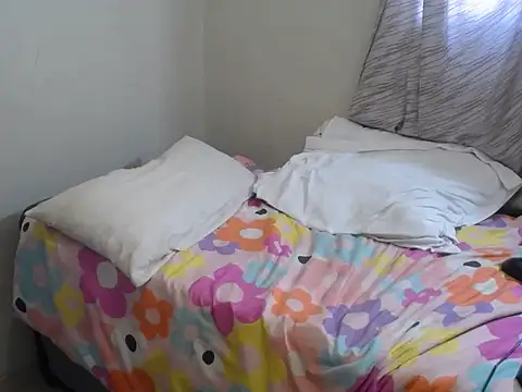 GirlFromTheSouth's cam snapshot