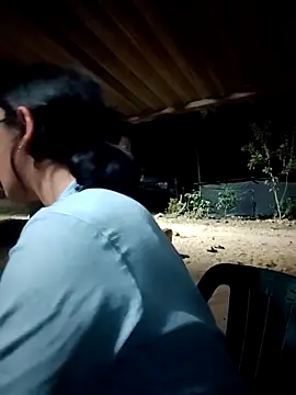 Lily-o's cam snapshot