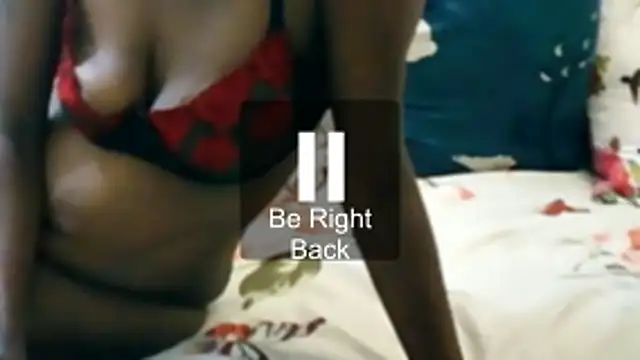 BrunetteNaomi8's cam snapshot