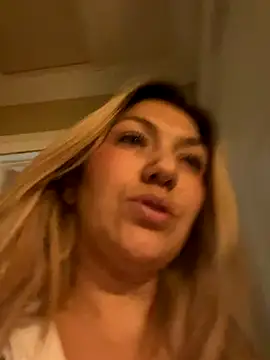 LittleMissEeve's cam snapshot