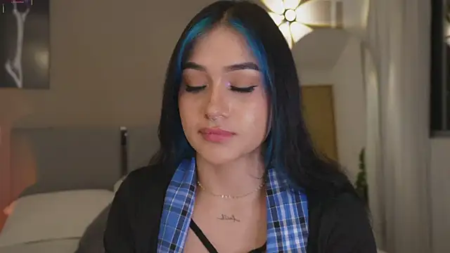 AnnyHizzle live sex cam