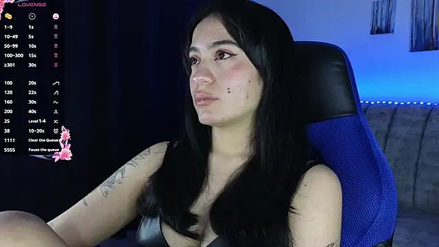 ZaraDames_'s cam snapshot