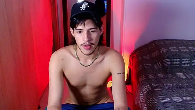 NathanFerrara live sex cam