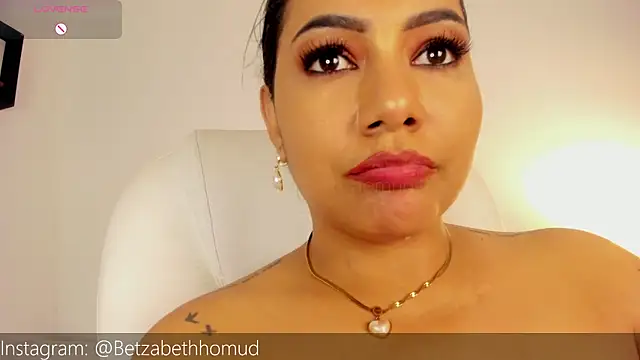 BetzabethHomud0's cam snapshot