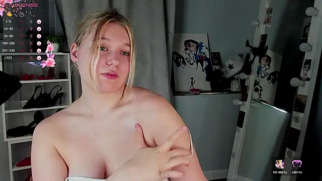 Rebecca_Kelly's cam snapshot