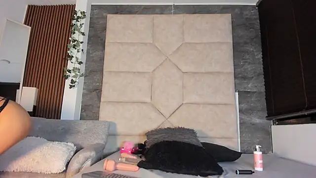 Liia_Leens's cam snapshot