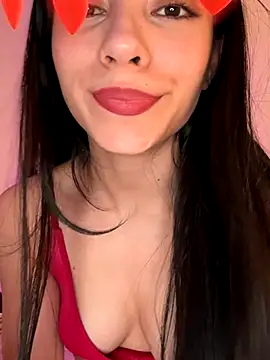 ZaraaFox live sex cam