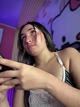 Sophie_LS's cam snapshot