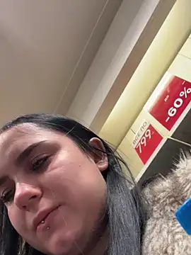 ErikaMurr's cam snapshot