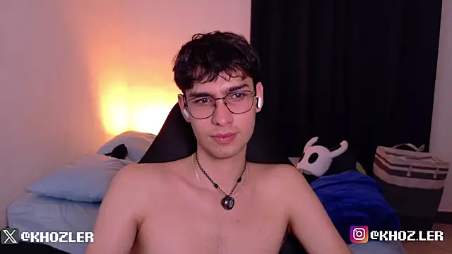 khoz_ler_'s cam snapshot