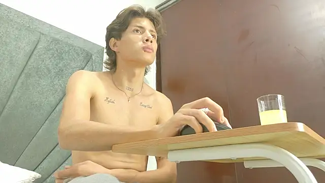 LoganRyder_OS live sex cam