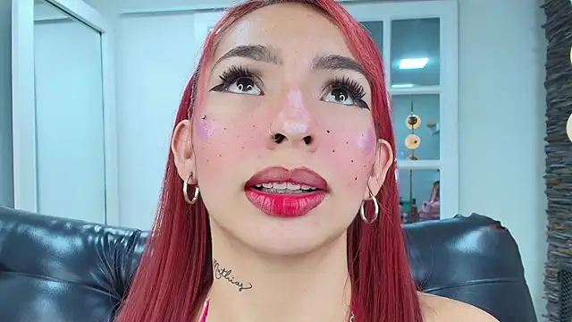 miss___abigail's cam snapshot