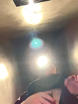 ErikaMurr's cam snapshot