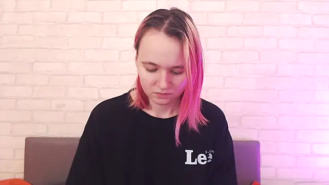 Ericha_Stone's cam snapshot