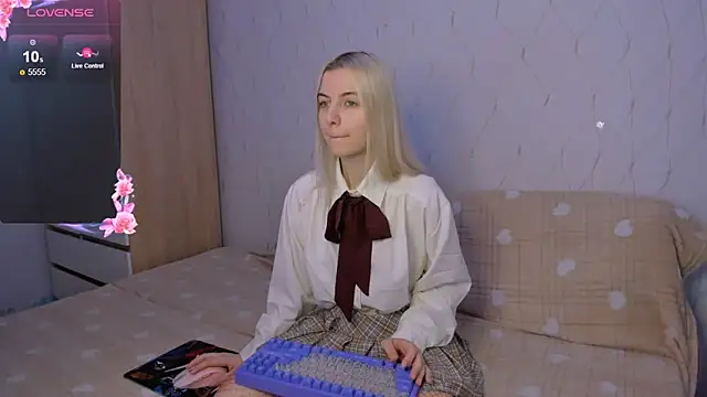 mailin_harrington's cam snapshot