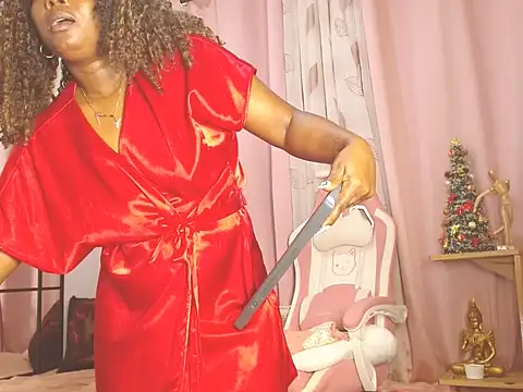 Shaira__69's cam snapshot