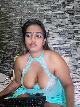 Indiasfantasy_'s cam snapshot