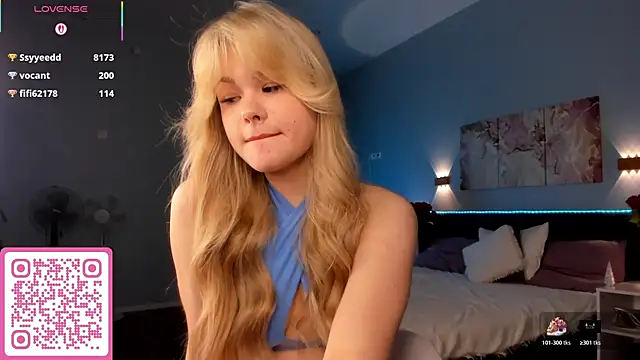 ShyEmma_'s cam snapshot