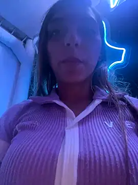 MelanyBabeee2's cam snapshot