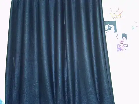 Horny-slut_'s cam snapshot