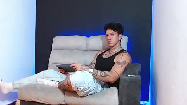 JUSTIN_FULLER1's cam snapshot