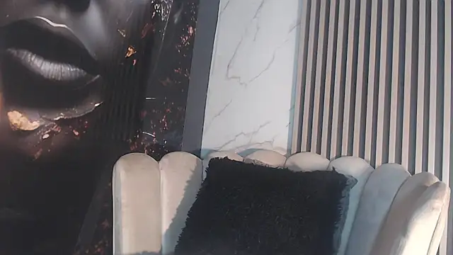 Skarlethvilla1's cam snapshot