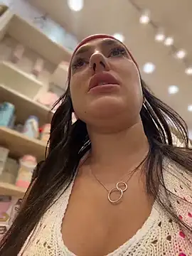 AleksandraRich's cam snapshot