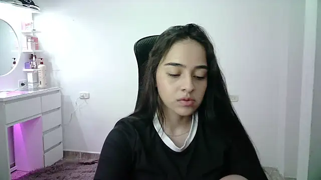 aineangeel's cam snapshot