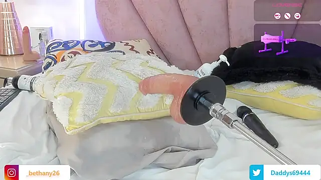 Daddysgirl1_'s cam snapshot