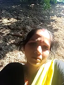 Jooli_xx's cam snapshot