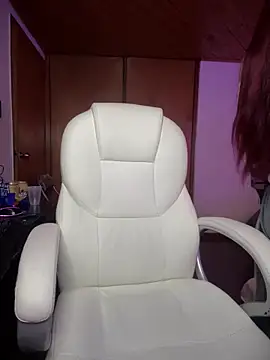 Im_scarlett18's cam snapshot